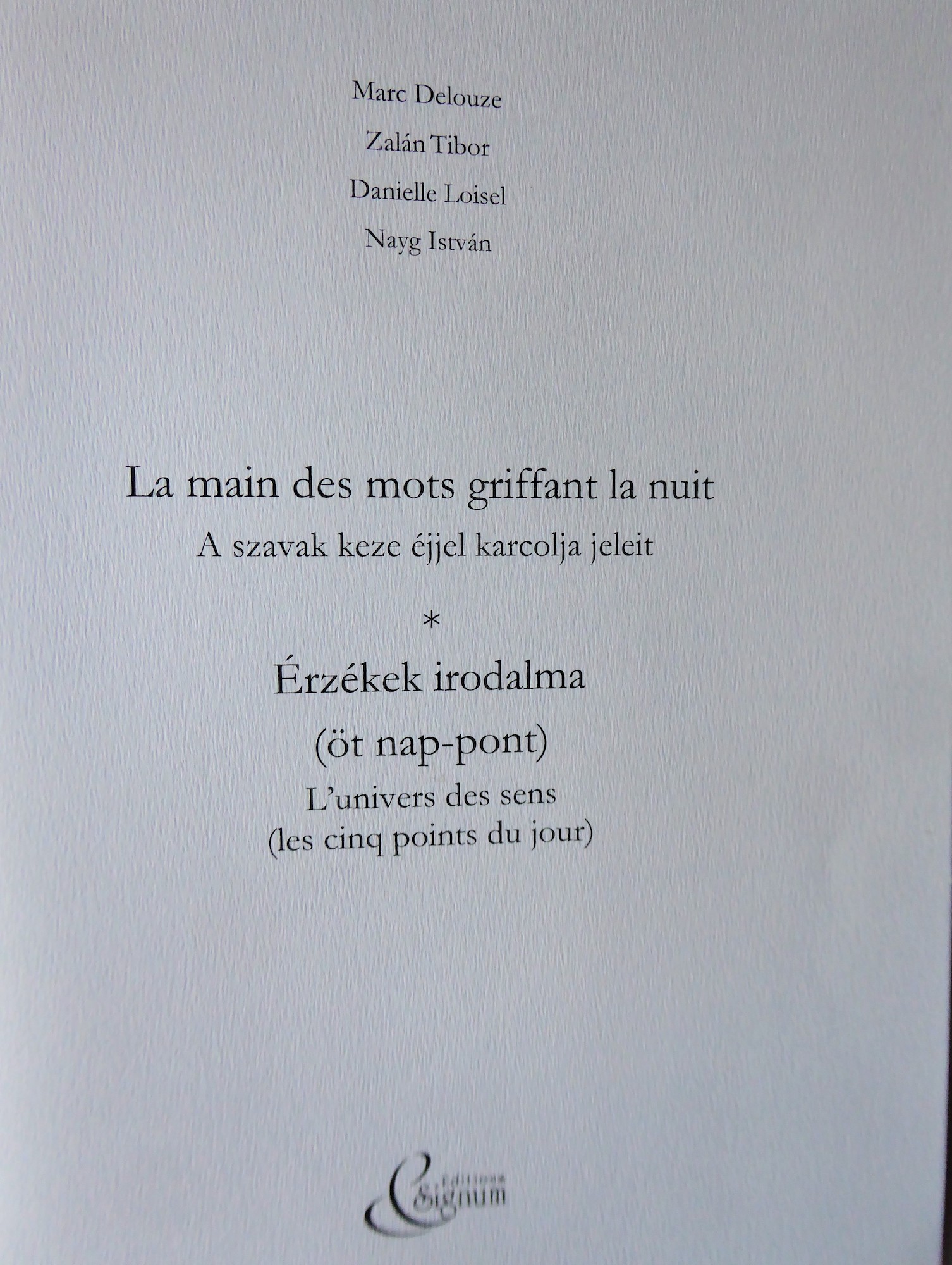 La main des mots griffant la nuit (3)